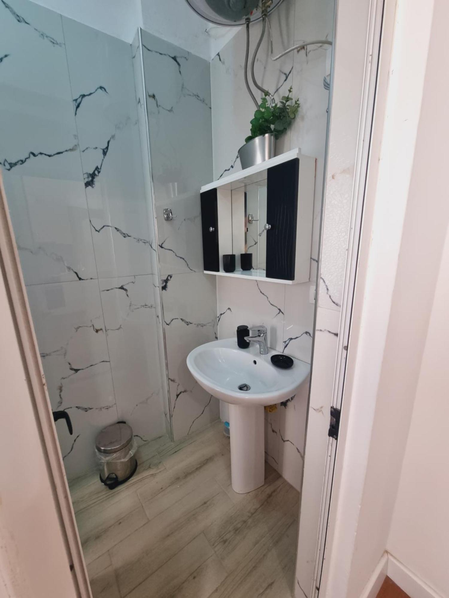 Apartment Mihal Popi *